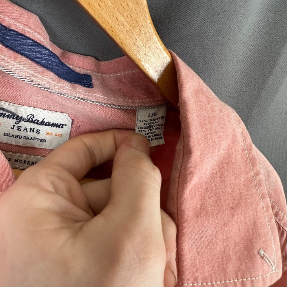 Tommy Bahama Jeans Mens Island Modern Fit Coral Pink Tencel Cotton Shirt L - Picture 2 of 7